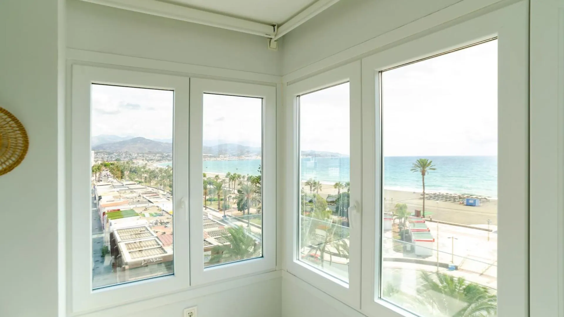 Appartamento A&C Vistas Al Mar Luxury Torre Del Mar 0*,