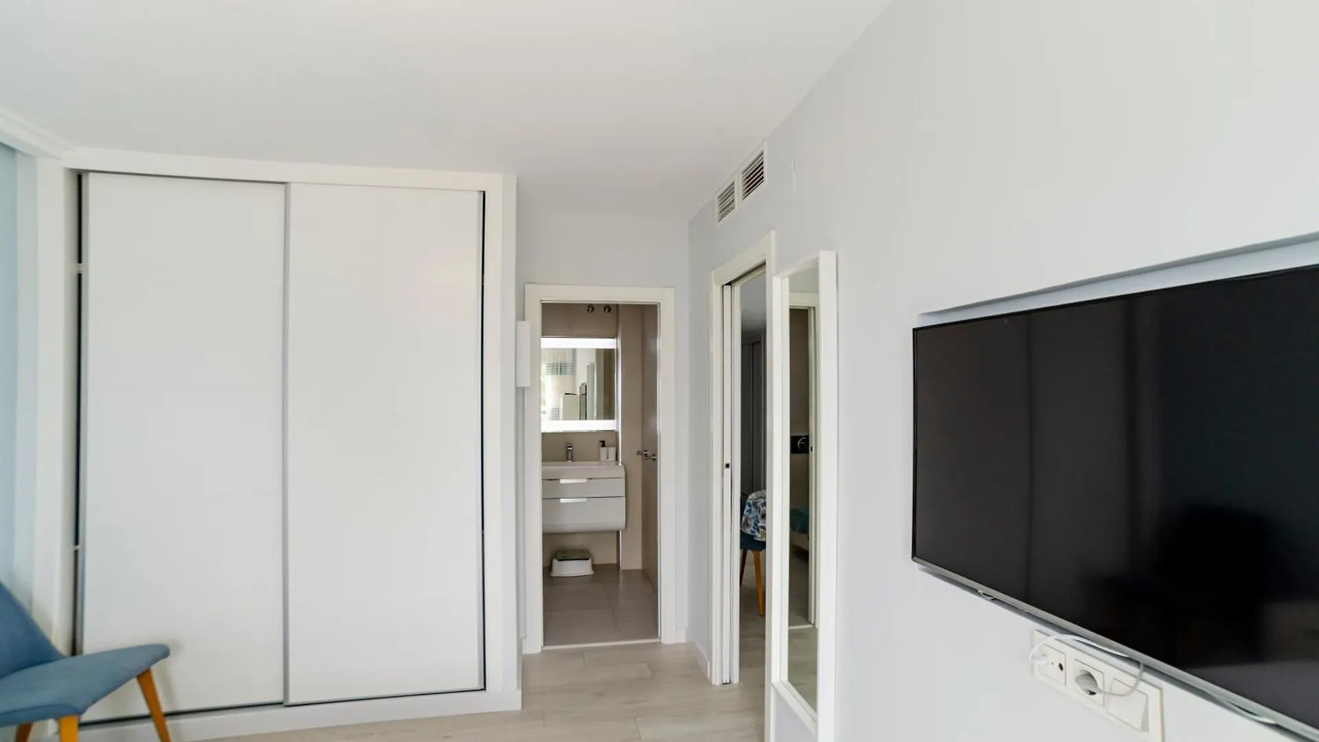 A&C Vistas Al Mar Luxury Apartment Torre Del Mar