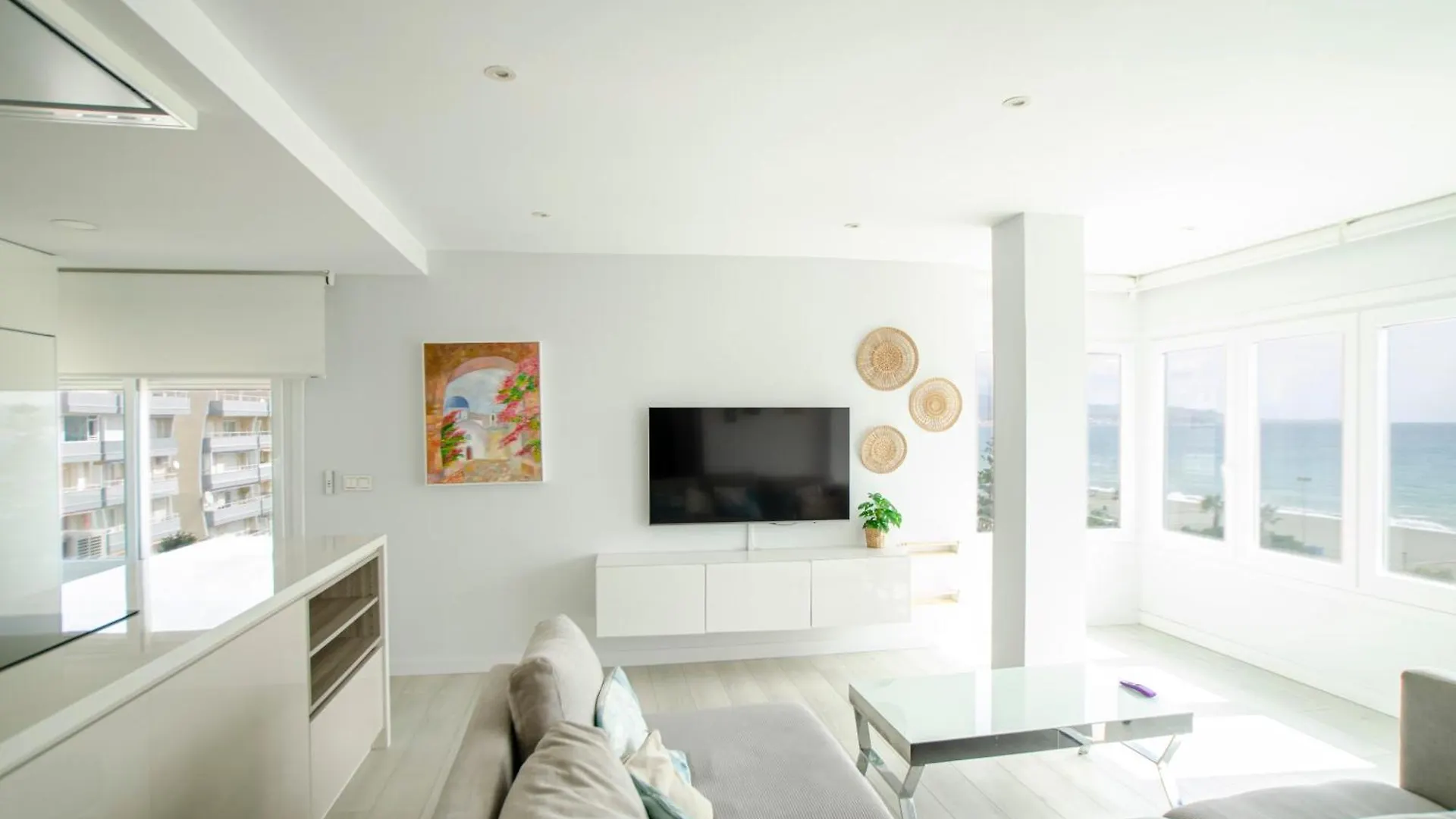 A&C Vistas Al Mar Luxury Apartment Torre Del Mar Spain