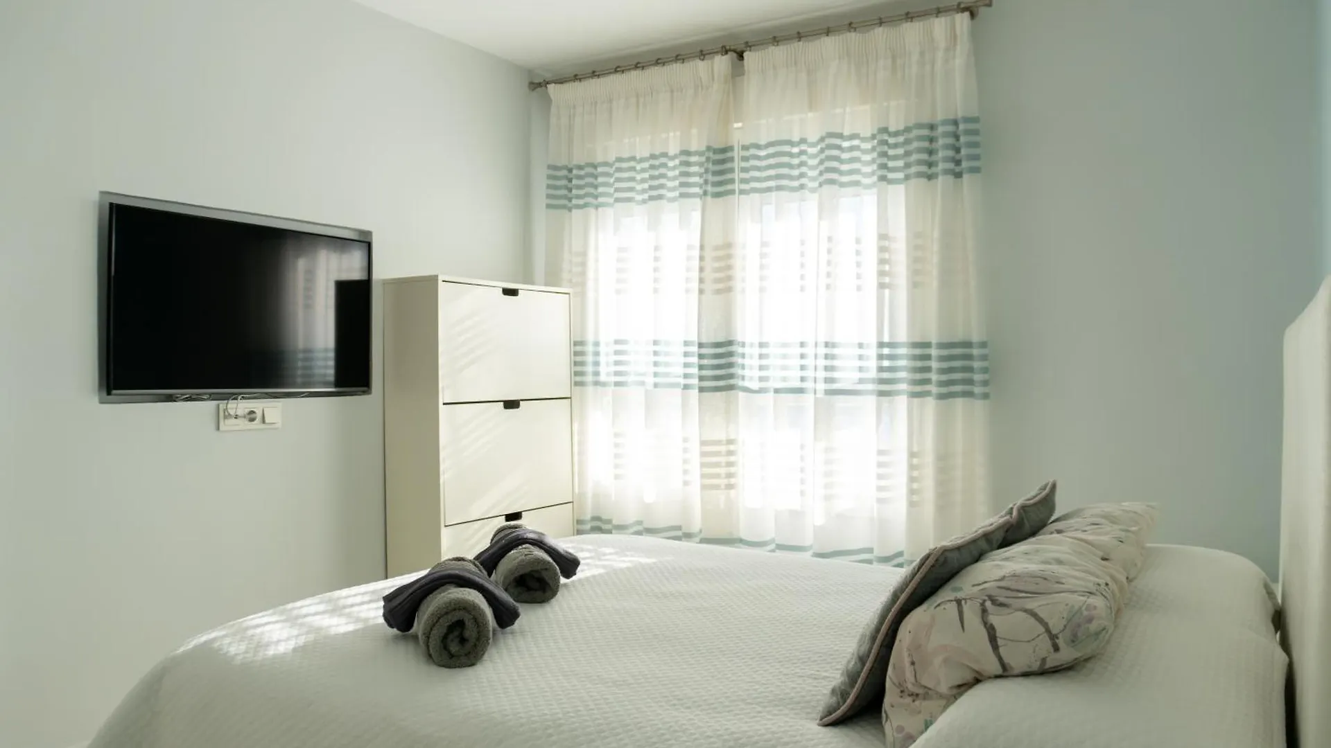 A&C Vistas Al Mar Luxury Apartment Torre Del Mar
